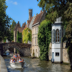 Image by dimitrisvetsikas1969 titled ’belgium, brugge, canal’. Source: Pixabay