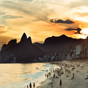 Image by Melest titled ’sunset, beach, city’. Source: Pixabay