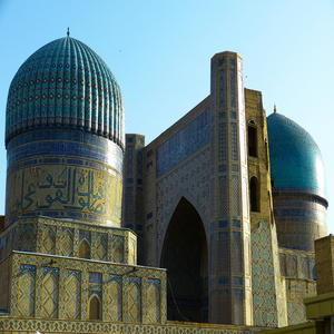 Image by LoggaWiggler titled ’bibi xanom, mosque, samarkand’. Source: Pixabay