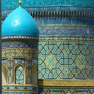 Image by LoggaWiggler titled ’samarkand, medrese, uzbekistan’. Source: Pixabay