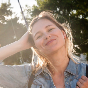 Polina Volounteer from Paris