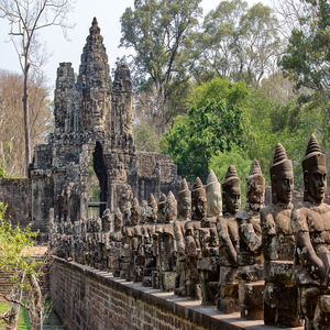 Image by dMz titled ’angkor thom, angkor wat, cambodia’. Source: Pixabay