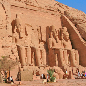 Image by auntmasako titled ’egypt, aswan, abu simbel’. Source: Pixabay