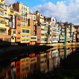 Image by marsir86 titled ’spain, catalonia, girona’. Source: Pixabay