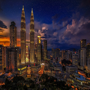 Image by Walkerssk titled ’kuala lumpur, petronas twin towers, cityscape’. Source: Pixabay