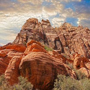 Image by esudroff titled ’mountains, red rocks, canyon’. Source: Pixabay