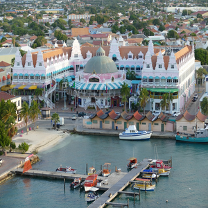 Image by falco titled ’aruba, oranjestad, caribbean’. Source: Pixabay