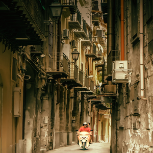 Image by MICHOFF titled ’vespa, palermo, street front’. Source: Pixabay