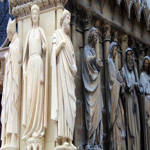 Image by charlemagne titled ’reims, saints, france’. Source: Pixabay