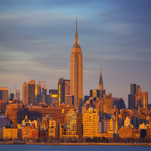 Image by Olga_Fil titled ’empire state building, hudson, nature’. Source: Pixabay
