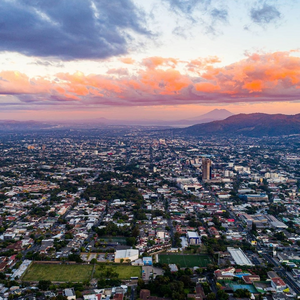 Image by 20143486 titled ’el salvador, city, city view’. Source: Pixabay