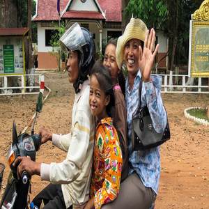 Image by kolibri5 titled ’cambodia, asia, siem reap’. Source: Pixabay