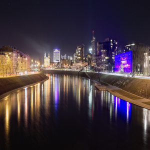 Image by EvgeniT titled ’vilnius, night, city’. Source: Pixabay